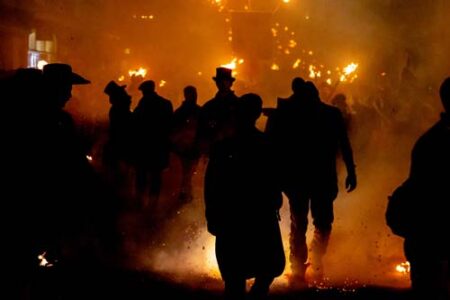 Lewes bonfire celebrations parade
